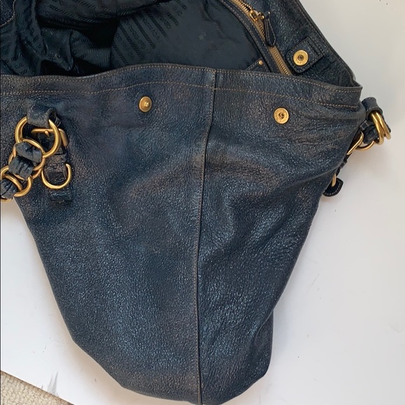 Prada purse - Picture 8 of 10